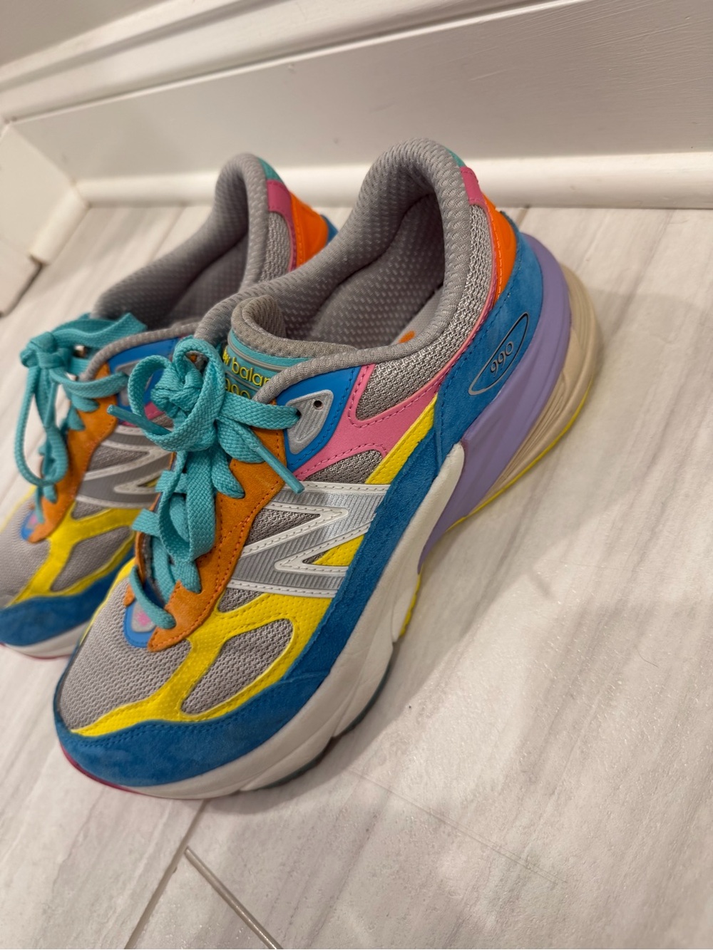 New Balance Teal, Blue & Yellow Colorblock Running Sneakers
